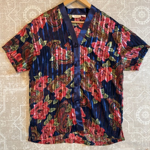 Victoria's Secret Other - Vintage Victoria's Secret Gold‎ Label Floral Paisley Pajama Top Small